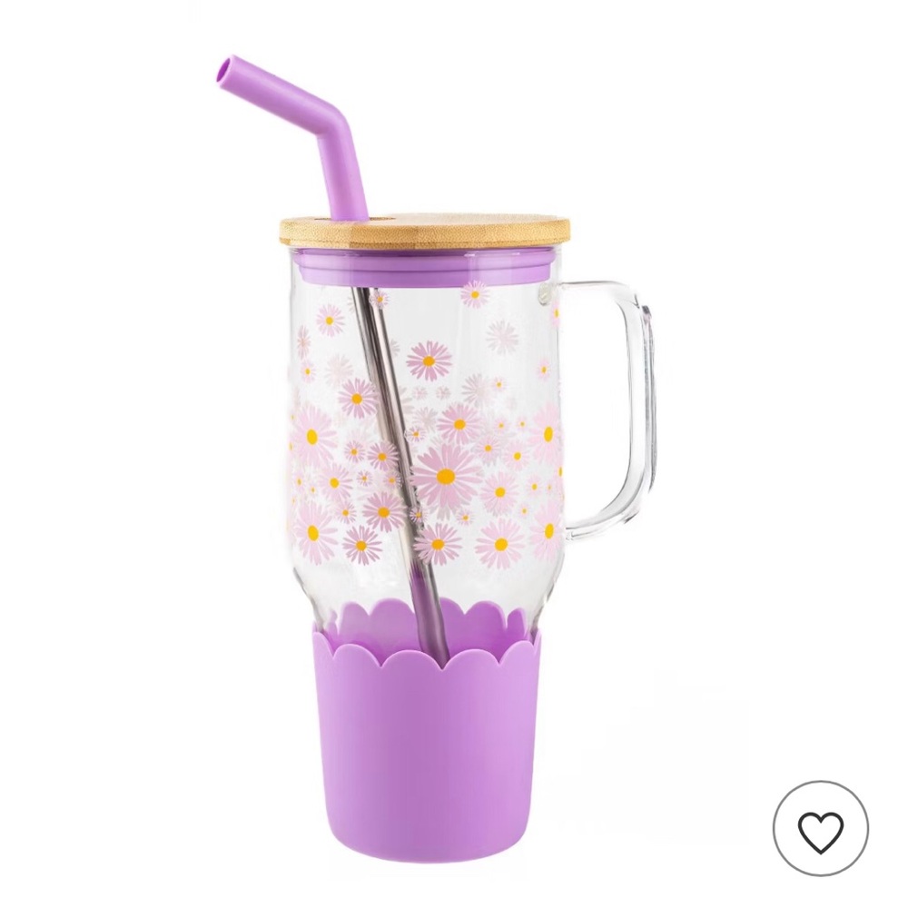 10 Strawberry Street Adria hydration Travel Tumbler lilac daisy pattern